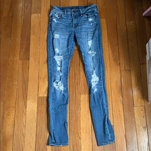 Abercrombie & Fitch Distressed Skinny Jeans